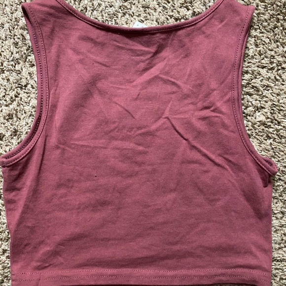 Cropped Top - Picture 2 of 3